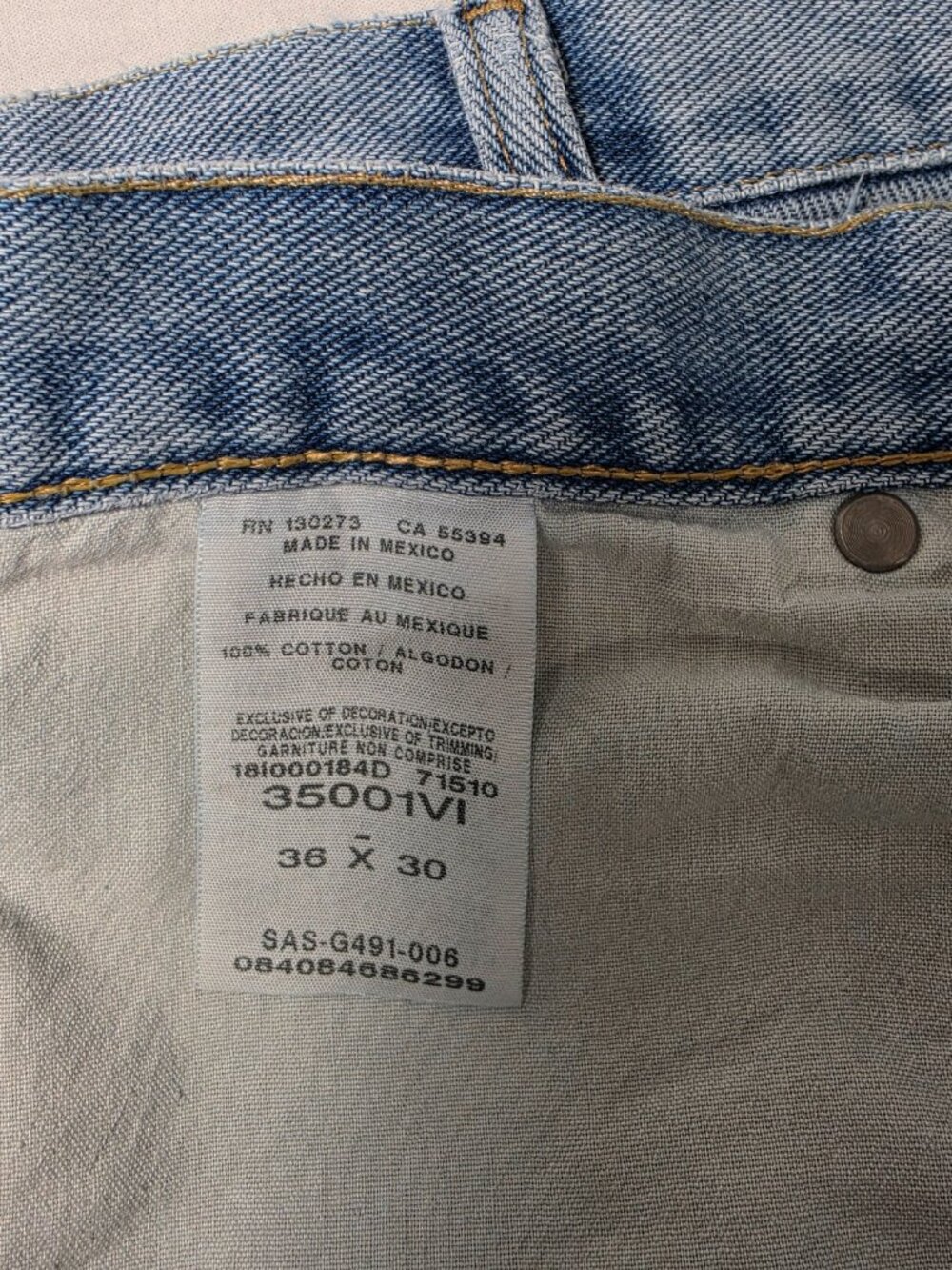 Vintage WRANGLER "Rugged" Natural Fraying/Distressing TRASH Blue Jean Men 36x30. - Picture 13 of 17